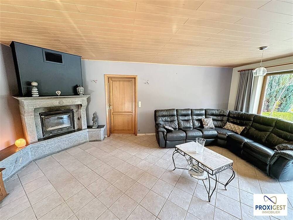 Appartement à vendre à Ciney 5590 275000.00€ 3 chambres 155.00m² - annonce 575155