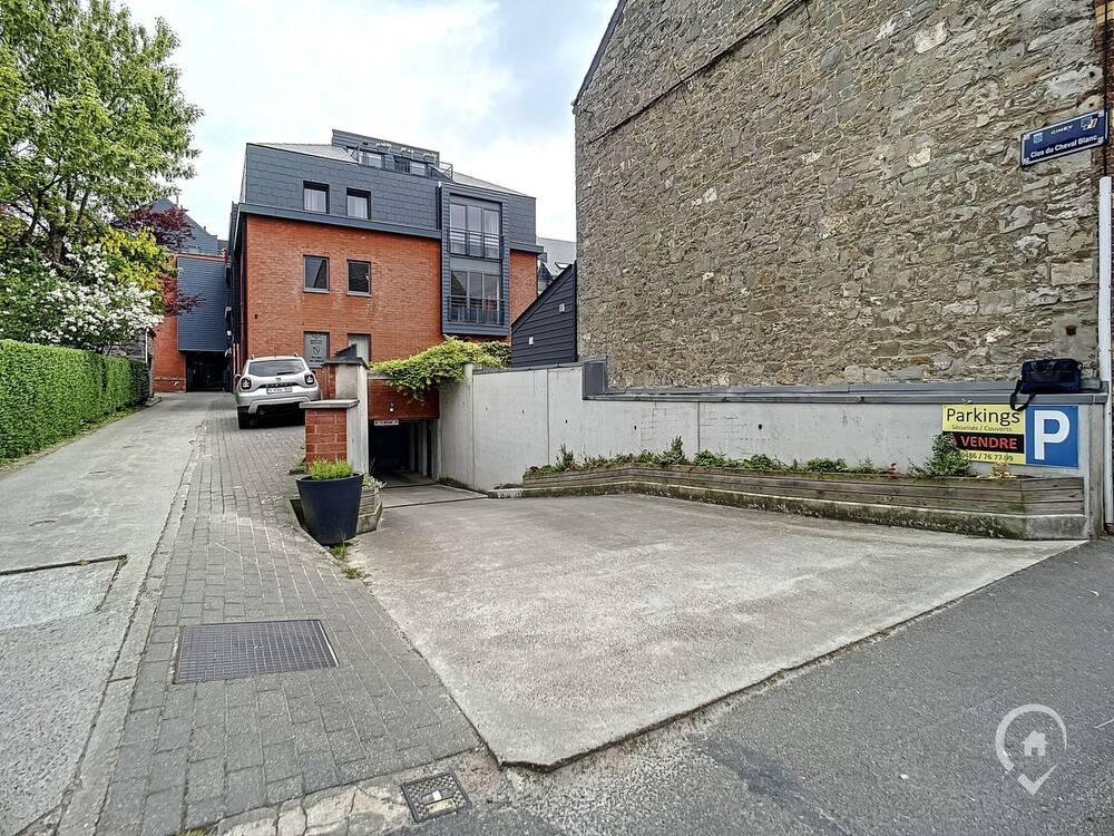 Parking / garage à vendre à Ciney 5590 15000.00€  chambres m² - annonce 576491