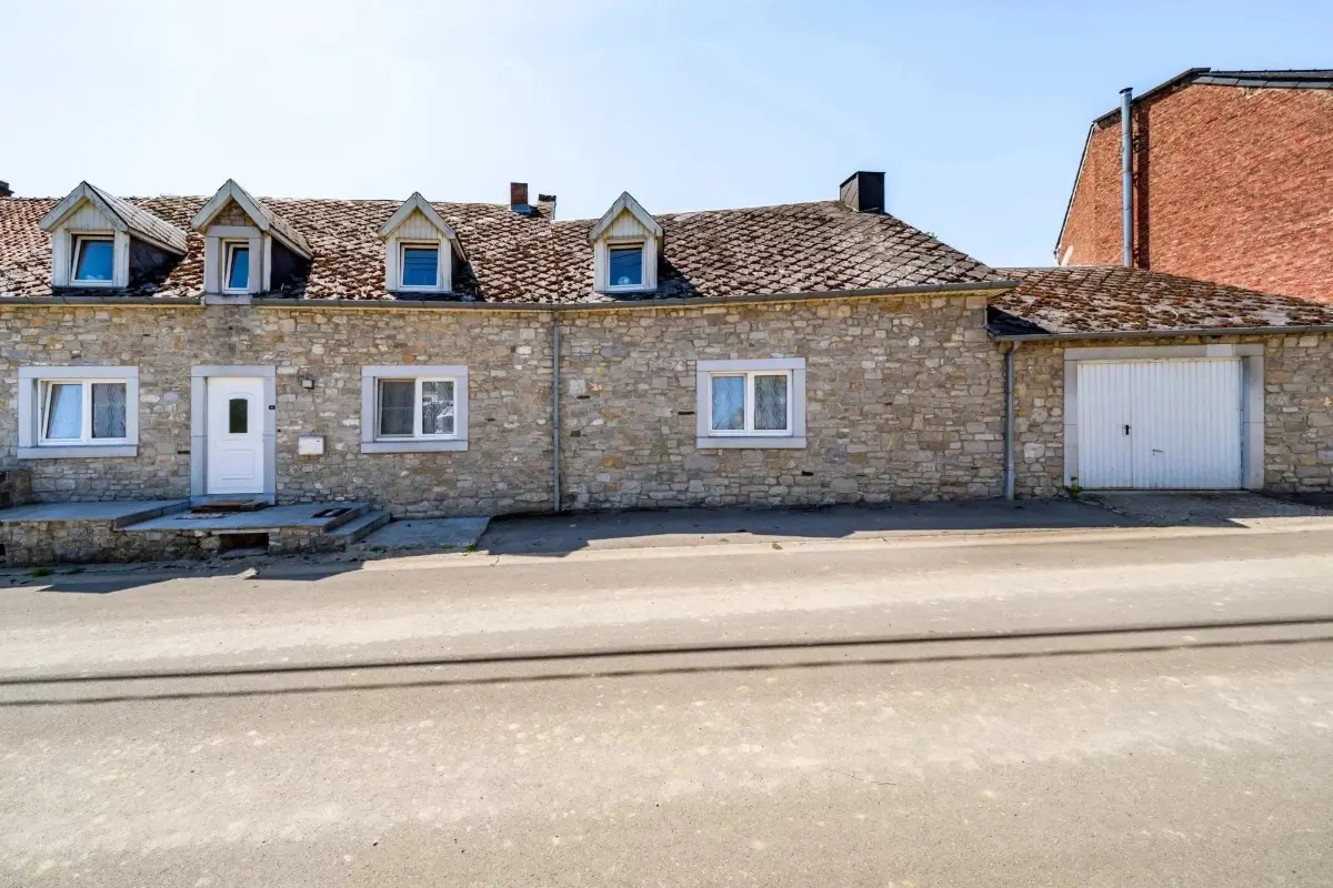 Maison à vendre à Beauraing 5570 215000.00€ 4 chambres 166.00m² - annonce 576677