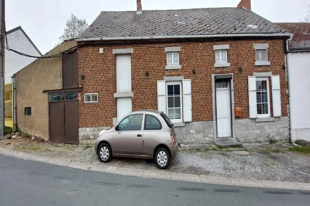 Maison à vendre à Clermont 5650 105000.00€ 3 chambres m² - annonce 582712