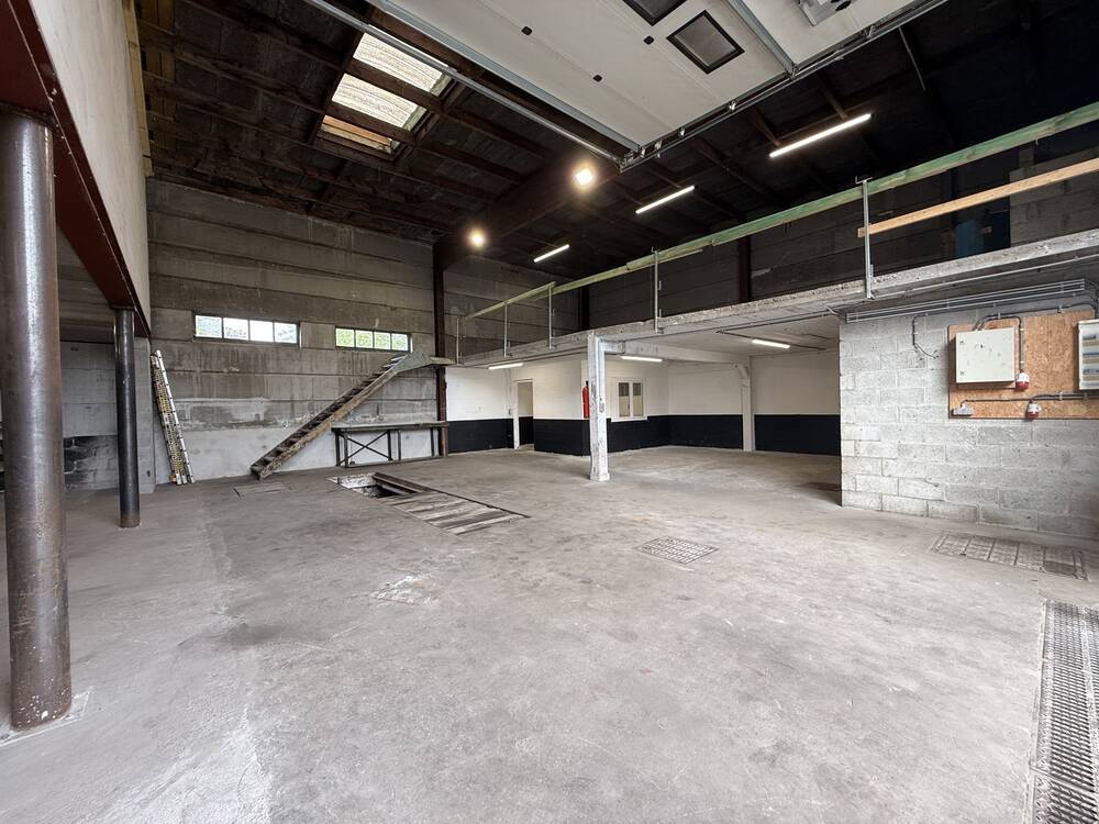 Commerce à louer à Ohey 5350 1350.00€ chambres 250.00m² - annonce 581187