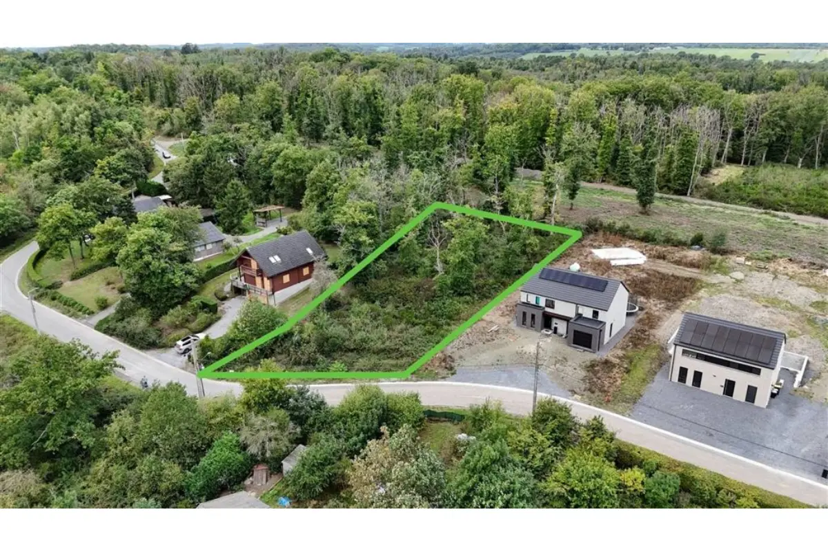 Terrain à vendre à Heure 5377 105000.00€  chambres m² - annonce 583180