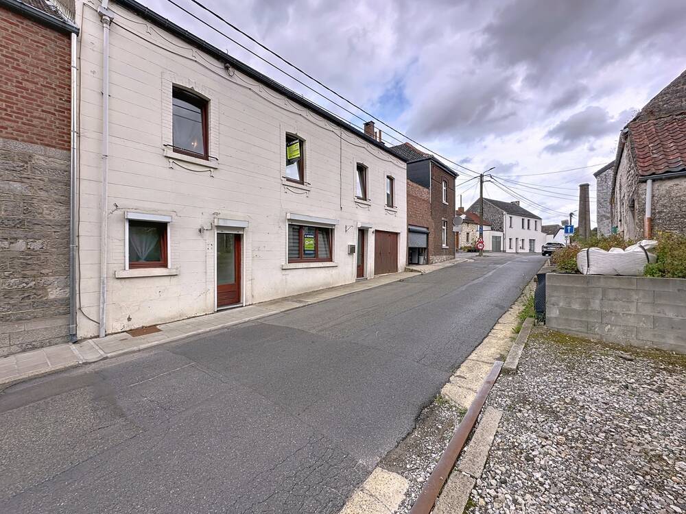 Maison à vendre à Thy-le-Château 5651 179000.00€ 4 chambres 130.00m² - annonce 583833