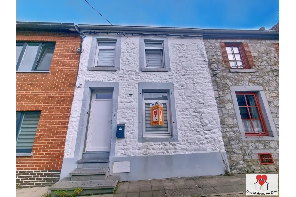 Maison à vendre à Florennes 5620 120000.00€ 1 chambres 65.73m² - annonce 584674