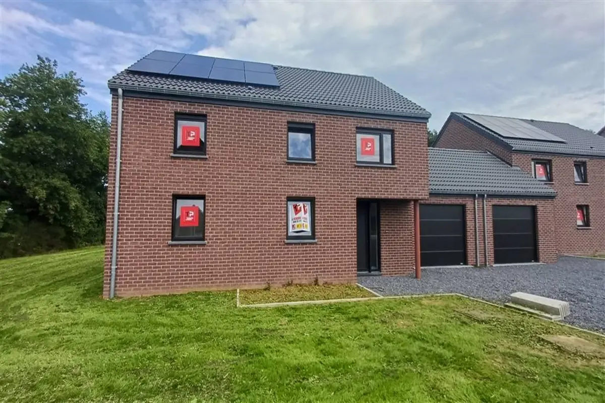 Maison à vendre à Anseremme 5500 375000.00€ 4 chambres 160.00m² - annonce 586378