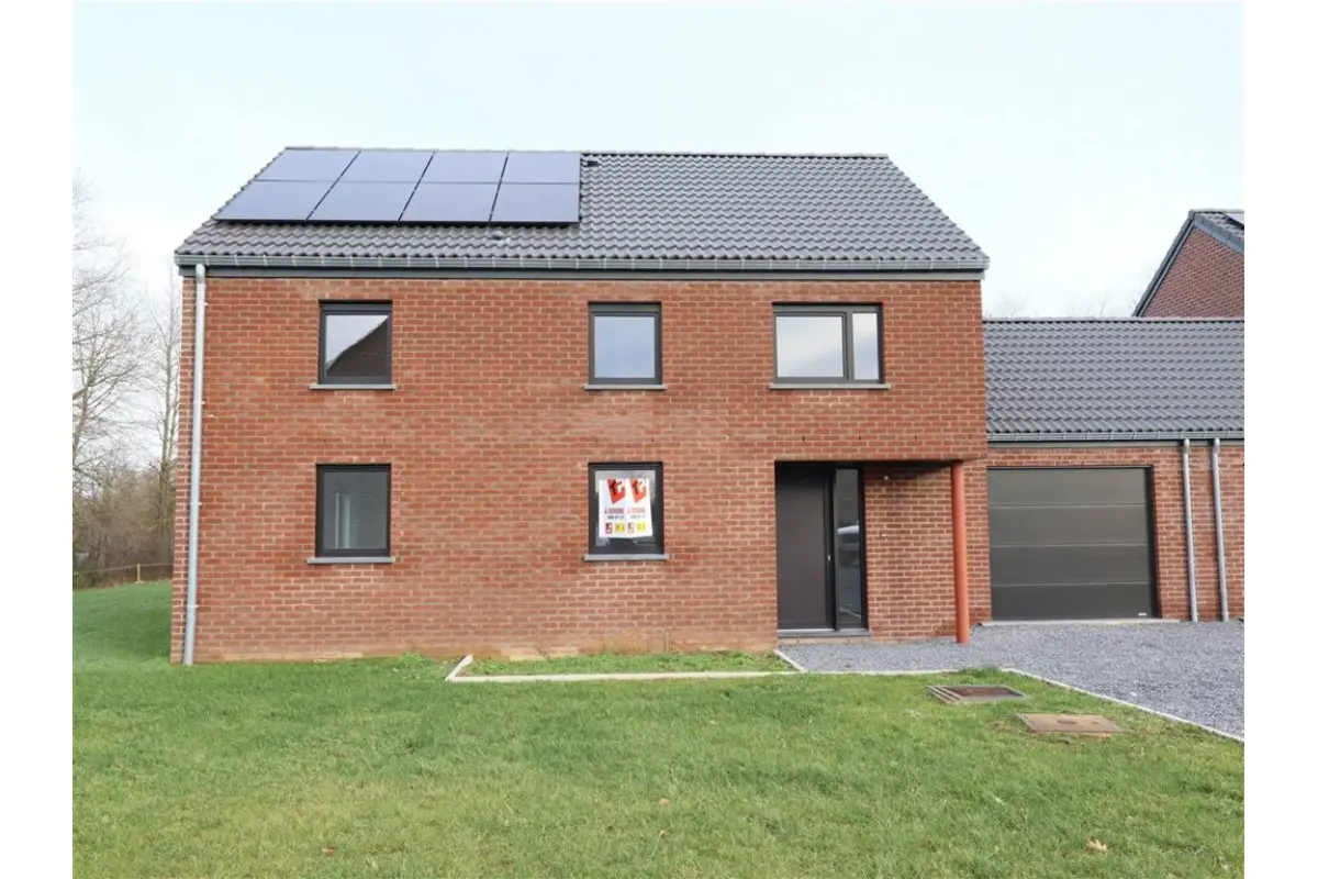 Maison à vendre à Anseremme 5500 365000.00€ 4 chambres 160.00m² - annonce 586378