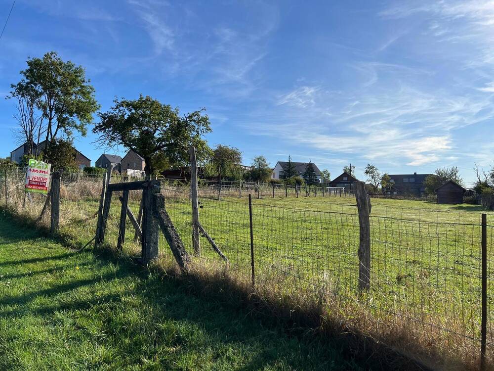 Terrain à  à Feschaux 5570 49000.00€  chambres m² - annonce 587290