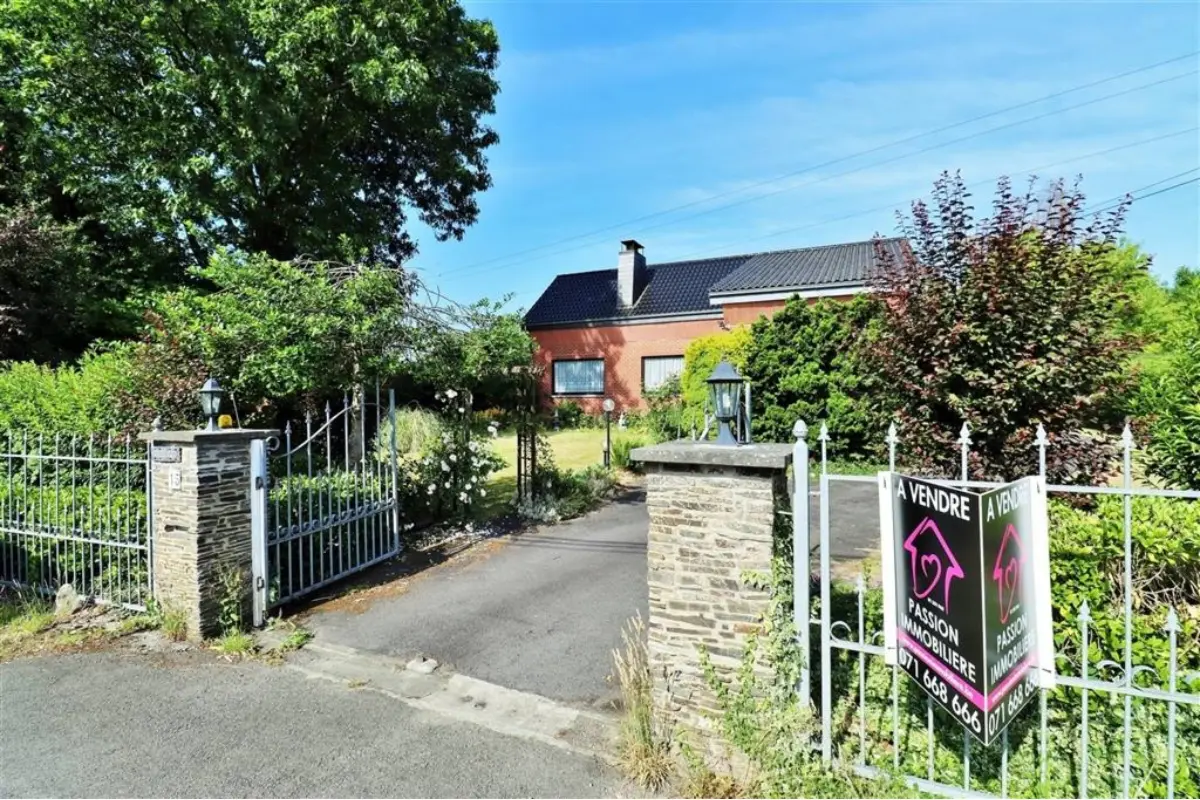 Maison à vendre à Philippeville 5600 389000.00€ 4 chambres 225.00m² - annonce 588419