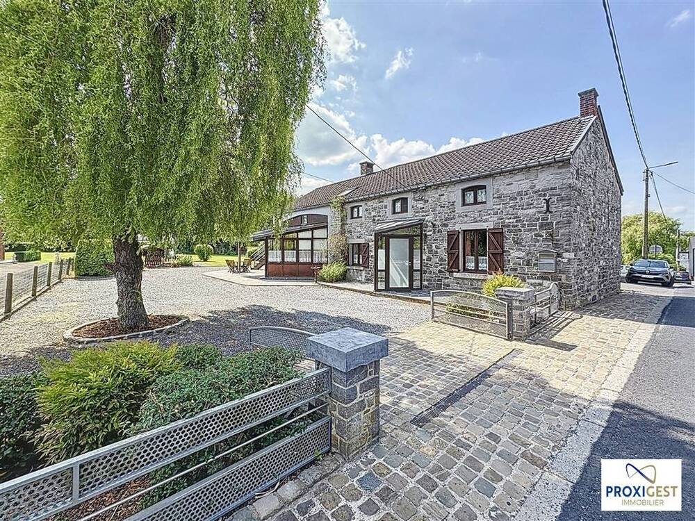 Maison à vendre à Boninne 5021 410000.00€ 5 chambres 223.00m² - annonce 590477