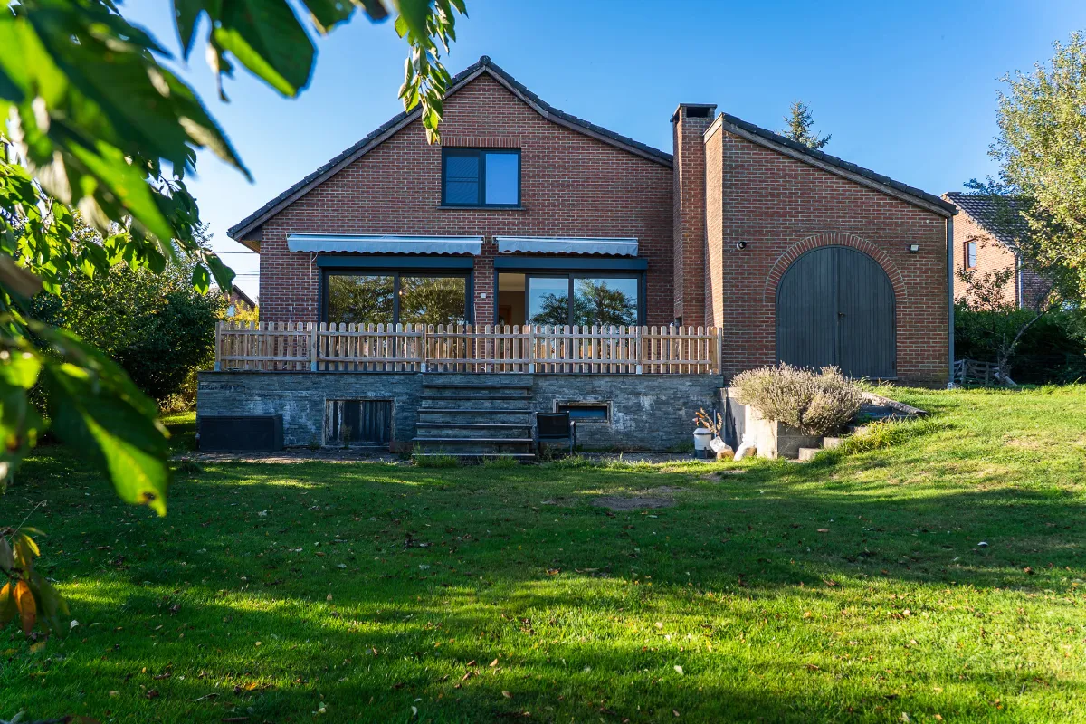 Maison à vendre à Beauraing 5570 0.00€ 5 chambres 210.00m² - annonce 628152