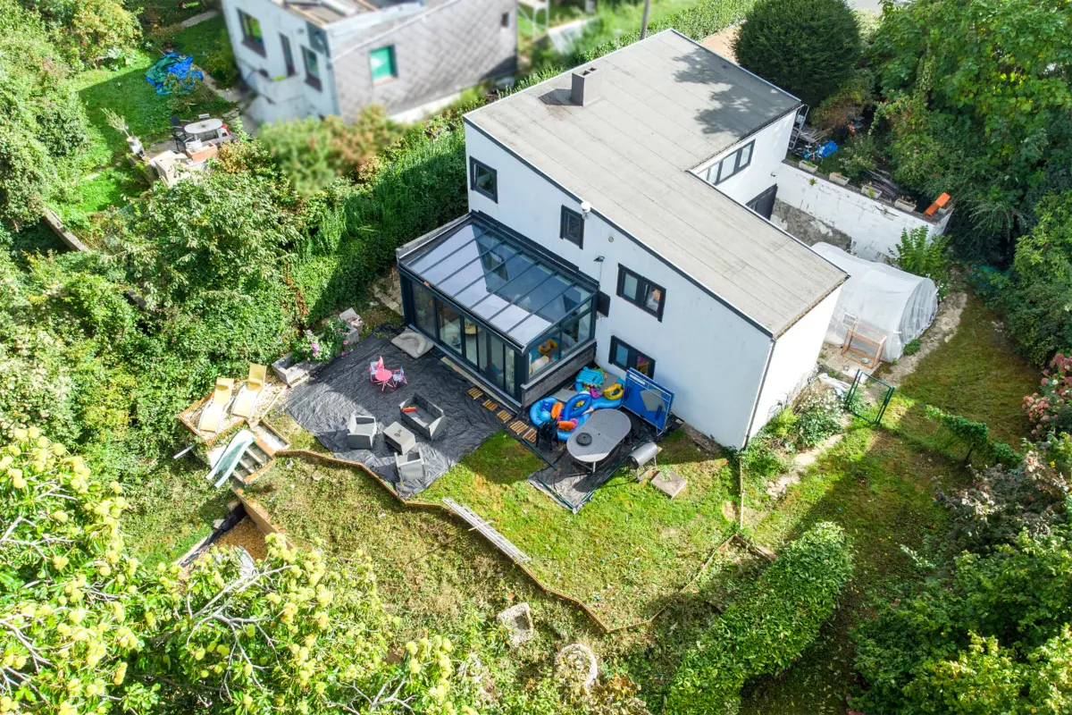 Maison à vendre à Saint-Marc 5003 380000.00€ 3 chambres 130.00m² - annonce 590806