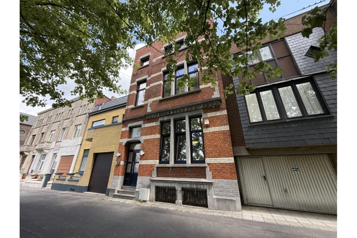 Commerce à vendre à Tamines 5060 309000.00€  chambres 225.00m² - annonce 590509