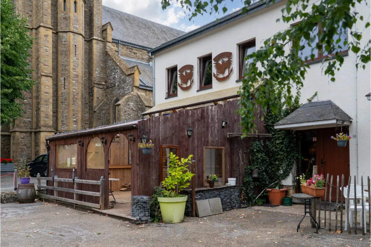 Maison à  à Hatrival 6870 320000.00€ 5 chambres 230.00m² - annonce 591284