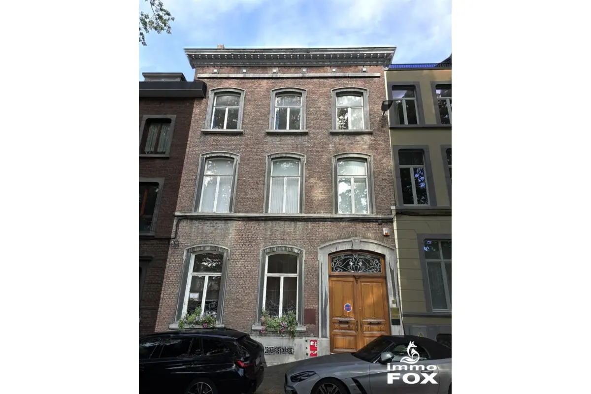 Immeuble de rapport - Immeuble à appartement à vendre à Namur 5000 848000.00€ 8 chambres 524.00m² - annonce 592946