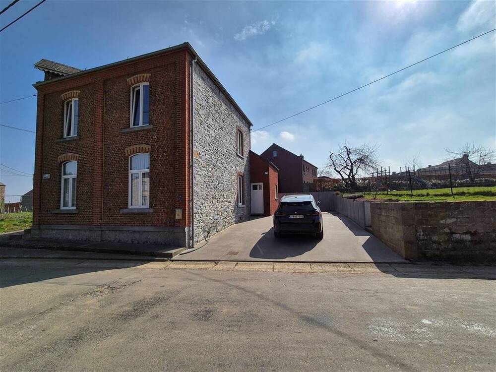 Maison à vendre à Mettet 5640 230000.00€ 4 chambres 145.00m² - annonce 593602