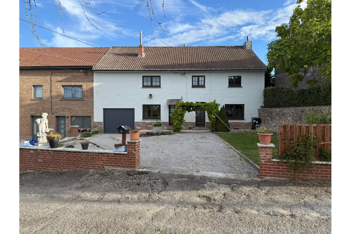 Maison à vendre à Arsimont 5060 245000.00€ 4 chambres m² - annonce 593935