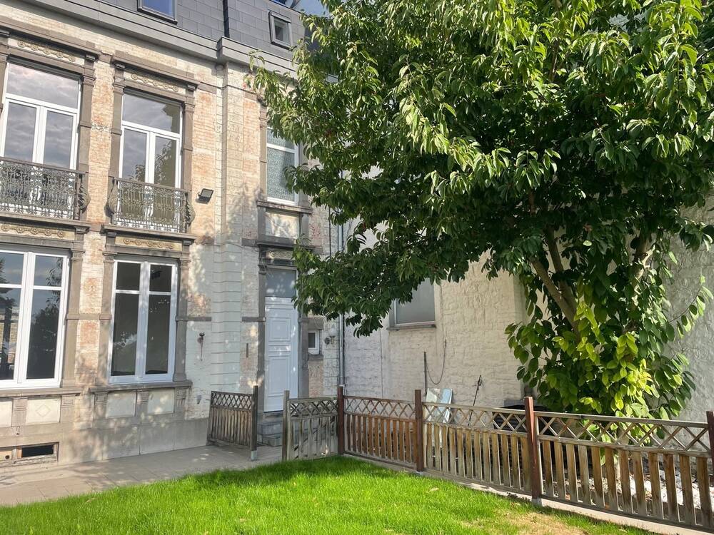 Maison à louer à Namur 5000 600.00€ 6 chambres 180.00m² - annonce 594441
