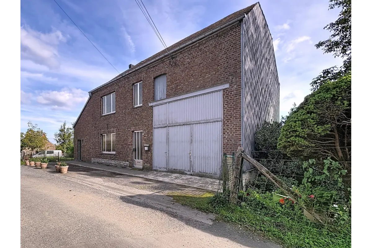 Maison à vendre à Mesnil-Eglise 5560 275000.00€ 4 chambres m² - annonce 594992