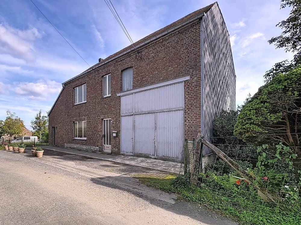 Maison à vendre à Mesnil-Eglise 5560 275000.00€ 4 chambres m² - annonce 594992