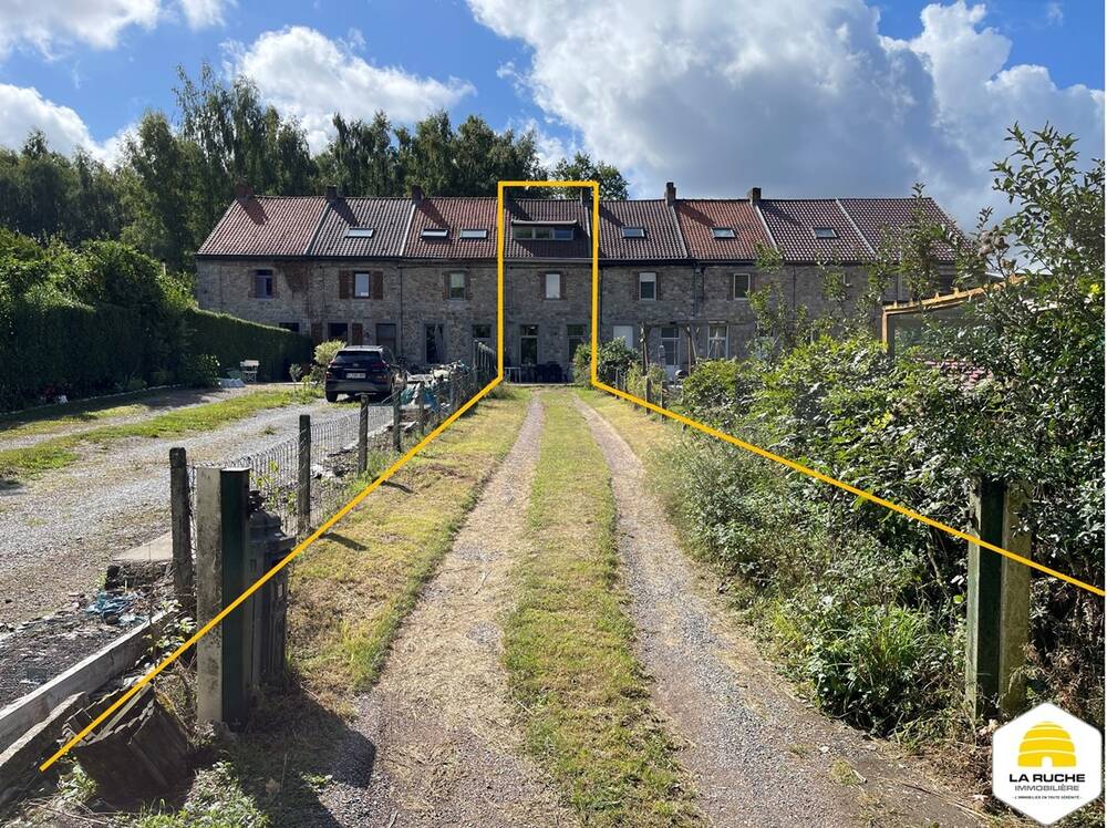 Maison à vendre à Yves-Gomezée 5650 165000.00€ 4 chambres 120.00m² - annonce 597715