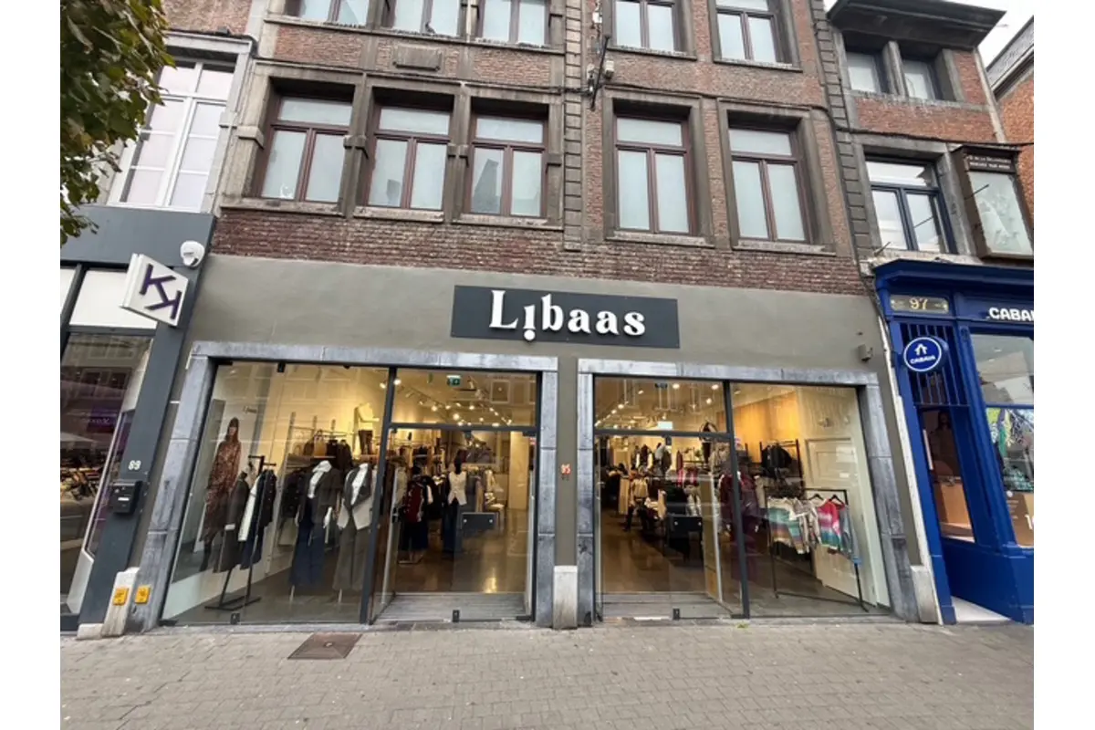 Commerce à louer à Namur 5000 15000.00€  chambres 230.00m² - annonce 597069