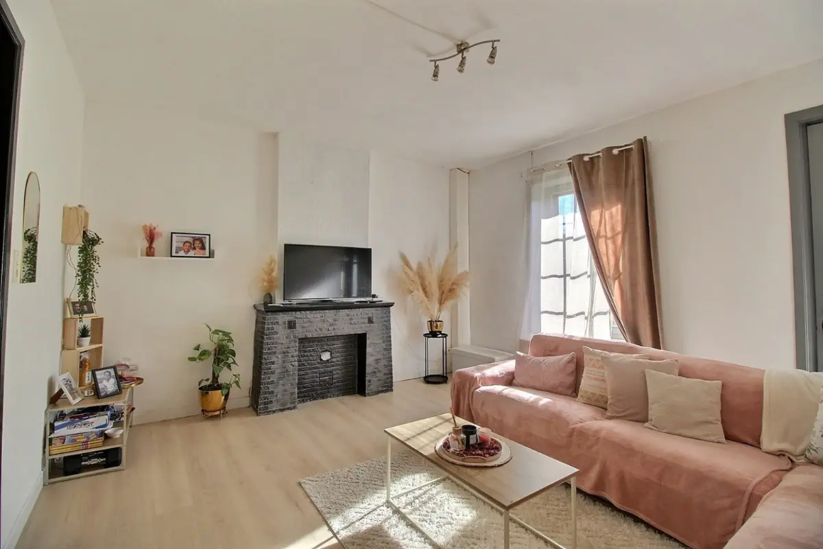 Maison à vendre à Auvelais 5060 198000.00€ 3 chambres 102.00m² - annonce 599007