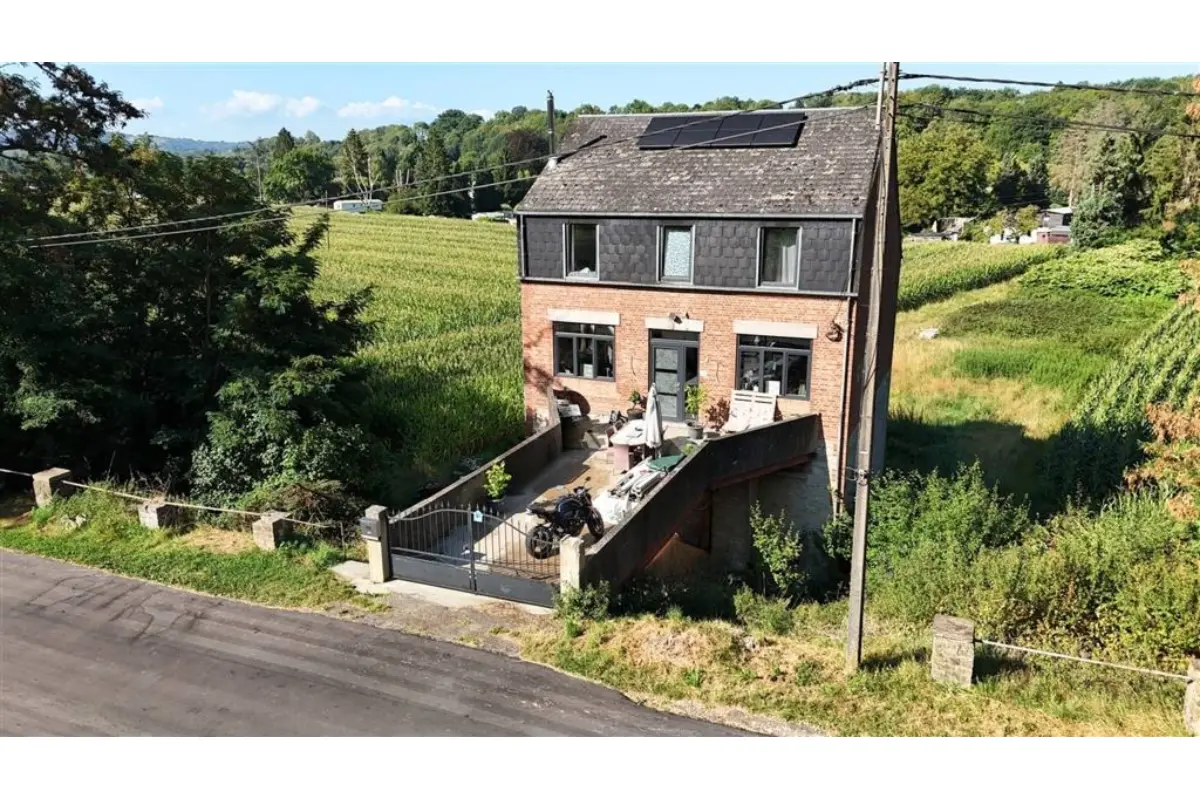 Maison à vendre à Heer 5543 249000.00€ 5 chambres 360.00m² - annonce 599175