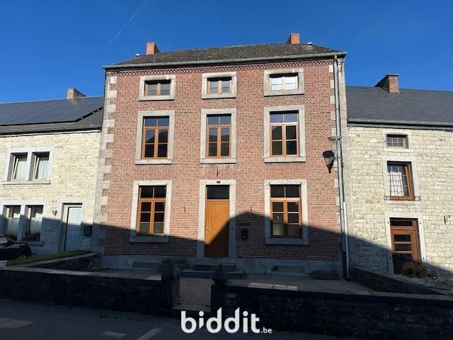 Maison à vendre à Onhaye 5520 210000.00€ 3 chambres m² - annonce 600150