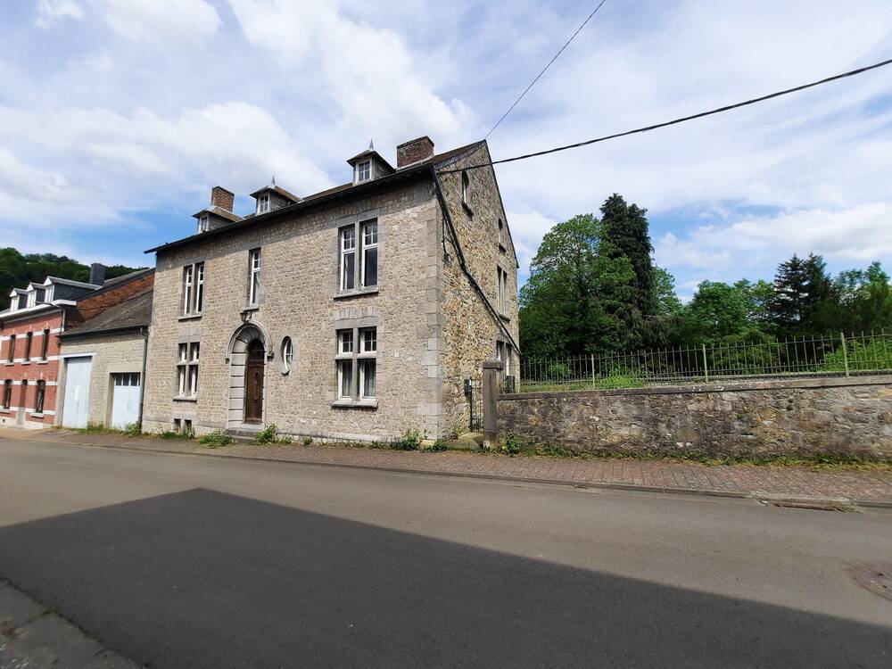 Maison à vendre à Hastière-par-Delà 5541 180000.00€ 5 chambres m² - annonce 600552