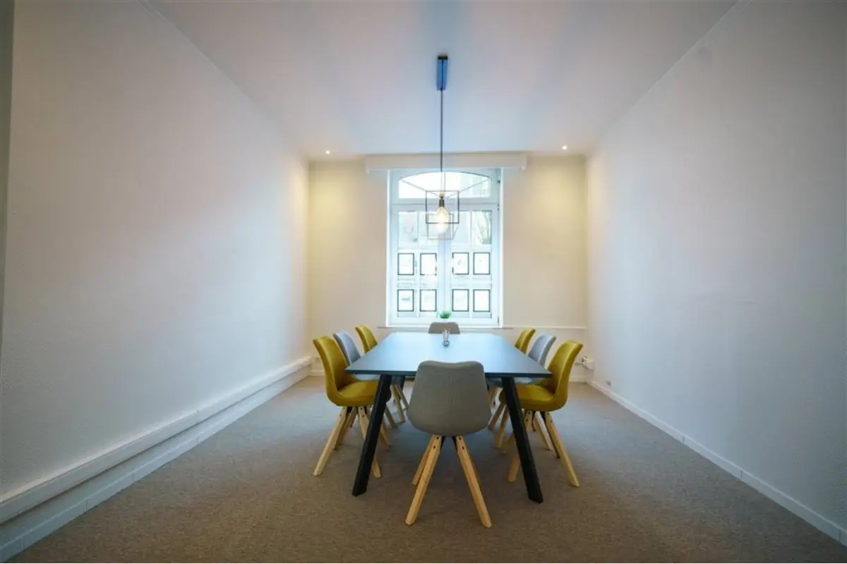 Commerce à  à Gembloux 5030 950.00€  chambres 60.00m² - annonce 600482