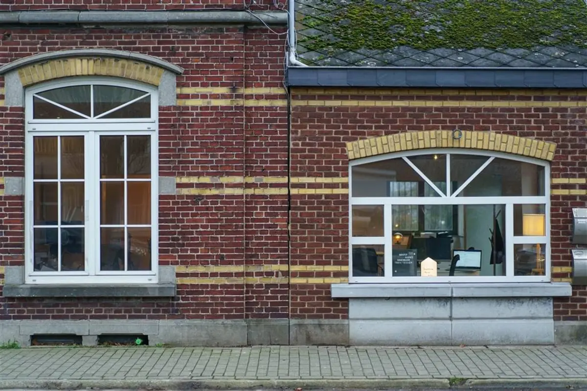 Commerce à  à Gembloux 5030 950.00€  chambres 60.00m² - annonce 600482