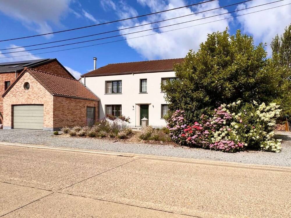 Villa à louer à Gembloux 5030 1700.00€ 4 chambres 240.00m² - annonce 601073