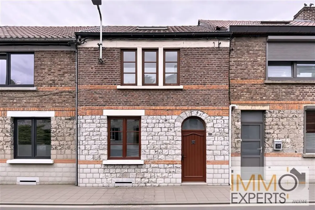 Maison à louer à Seilles 5300 875.00€ 3 chambres 117.50m² - annonce 602114