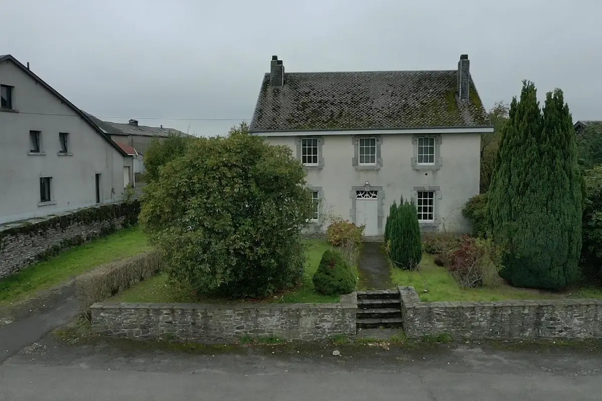 Commerce à vendre à Oizy 5555 140000.00€  chambres m² - annonce 602868