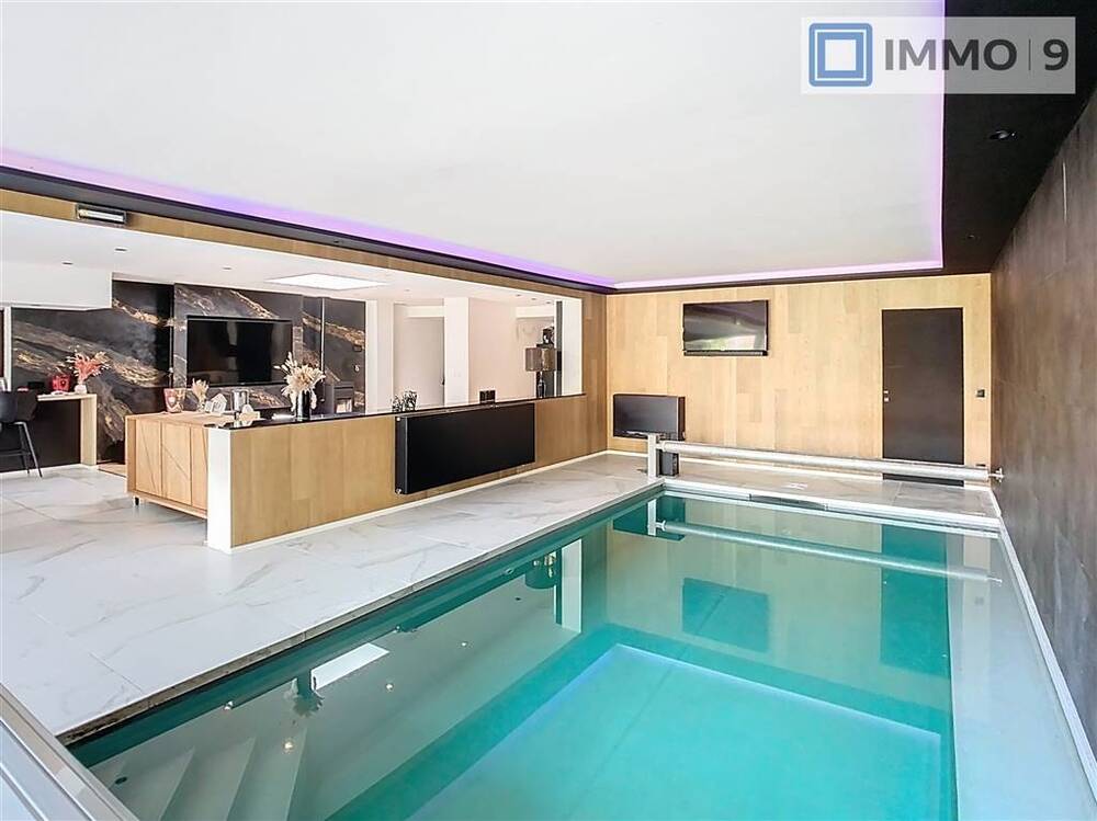 Loft à vendre à Moustier-sur-Sambre 5190 550000.00€ 3 chambres 214.00m² - annonce 603407