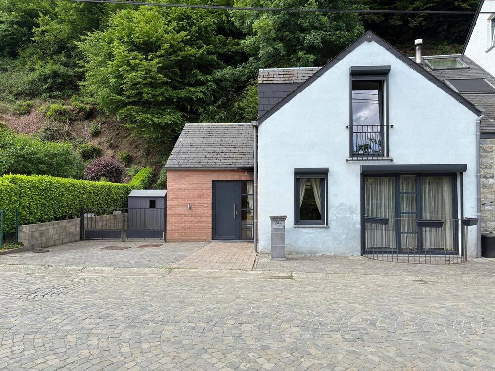 Maison à louer à Houyet 5560 750.00€ 2 chambres 95.00m² - annonce 604045