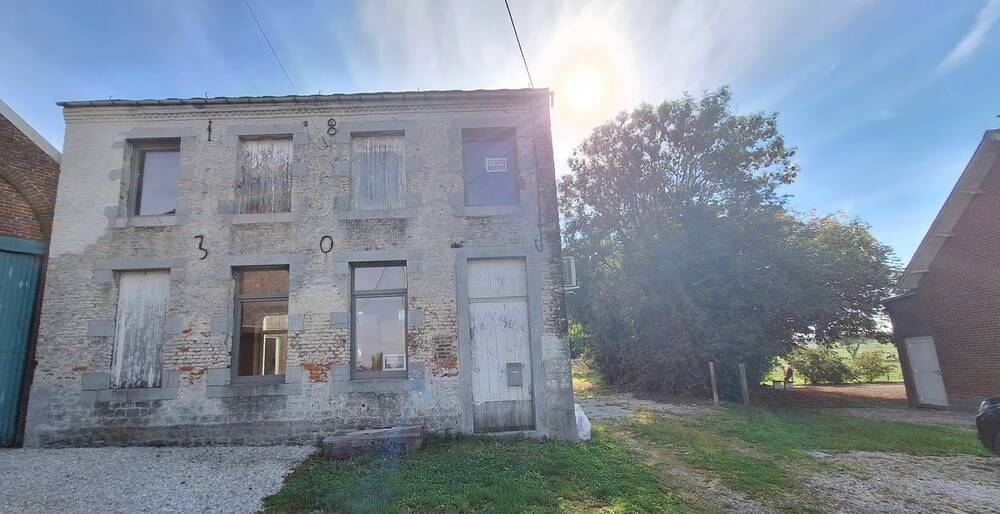 Maison à vendre à Castillon 5650 165000.00€ 4 chambres 168.00m² - annonce 604601