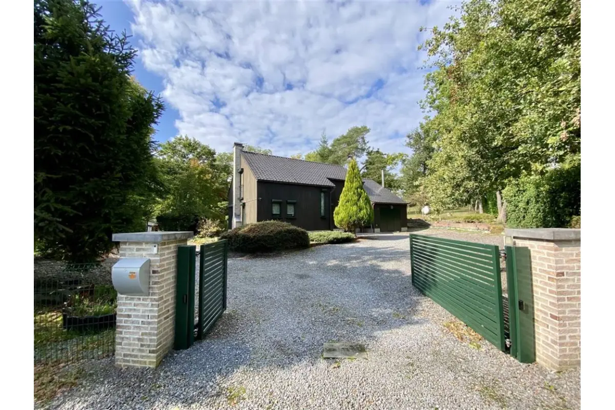 Maison à vendre à Somme-Leuze 5377 329000.00€ 3 chambres 179.00m² - annonce 605967