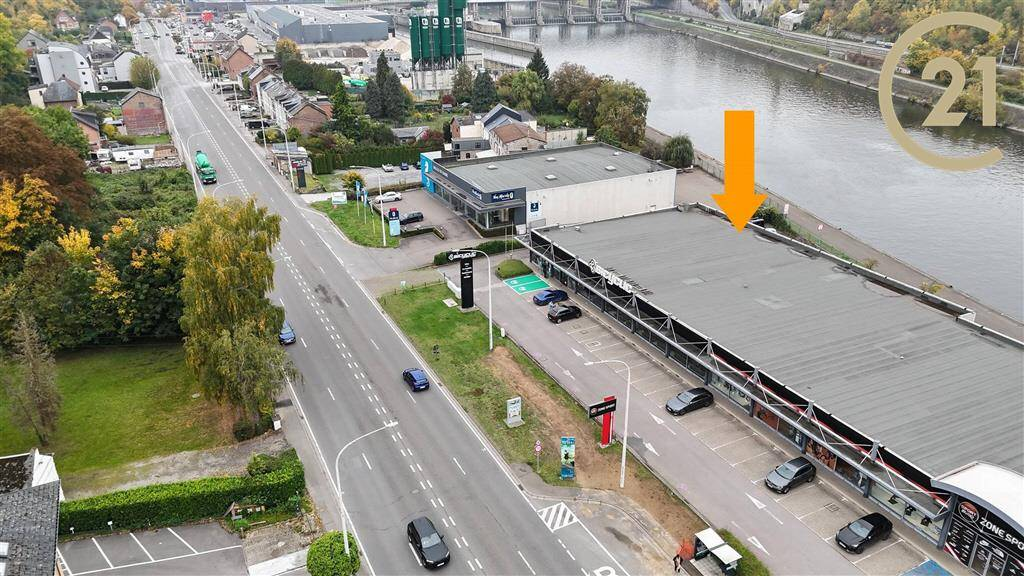 Commerce à louer à Jambes 5100 13735.00€  chambres m² - annonce 605274