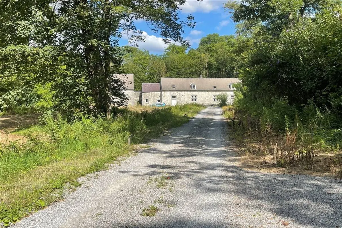 Maison à louer à Erpent 5101 1300.00€ 2 chambres 120.00m² - annonce 606624