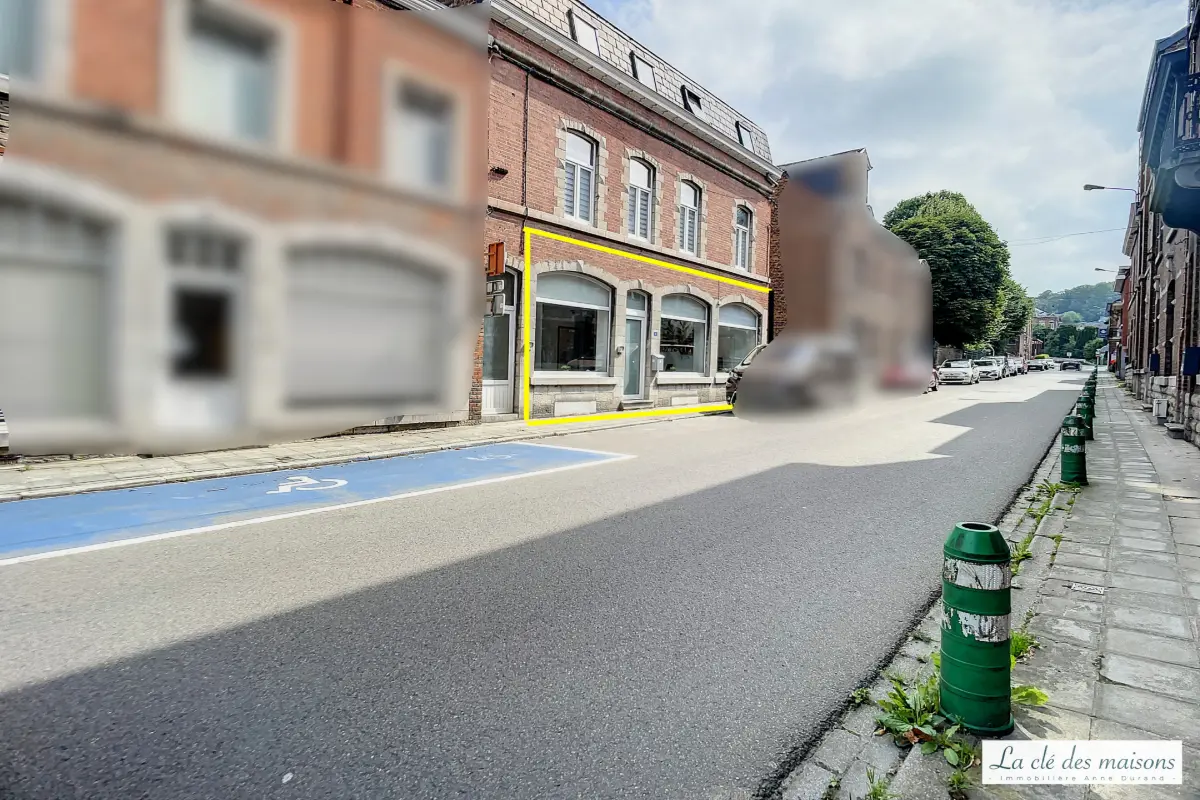 Commerce à louer à Rochefort 5580 500.00€  chambres 68.00m² - annonce 607263