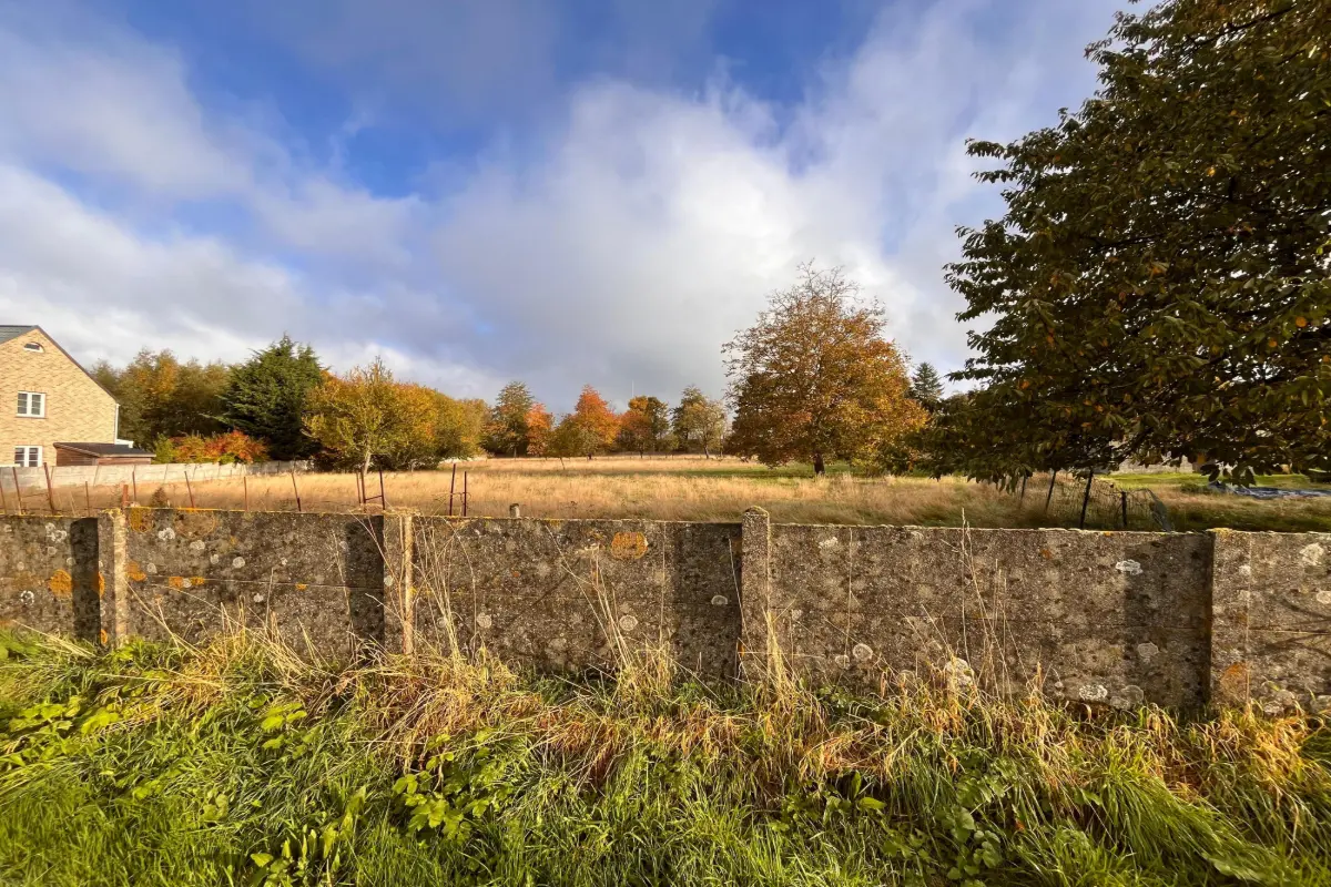 Terrain à vendre à Dhuy 5310 85000.00€  chambres m² - annonce 607192