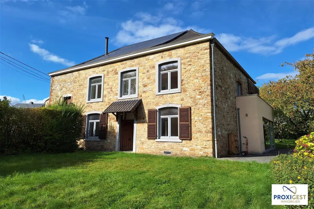 Maison à louer à Wépion 5100 1900.00€ 5 chambres 331.00m² - annonce 607650