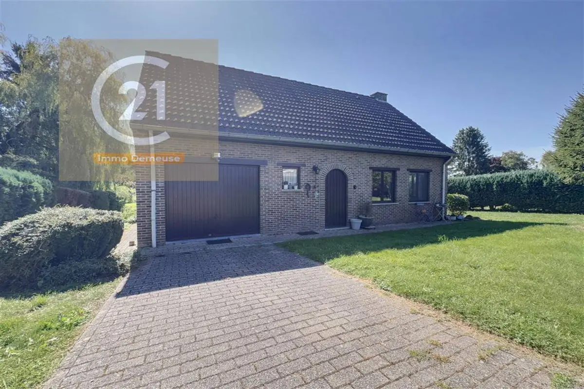 Villa à vendre à Ave-et-Auffe 5580 299000.00€ 3 chambres 120.82m² - annonce 608203