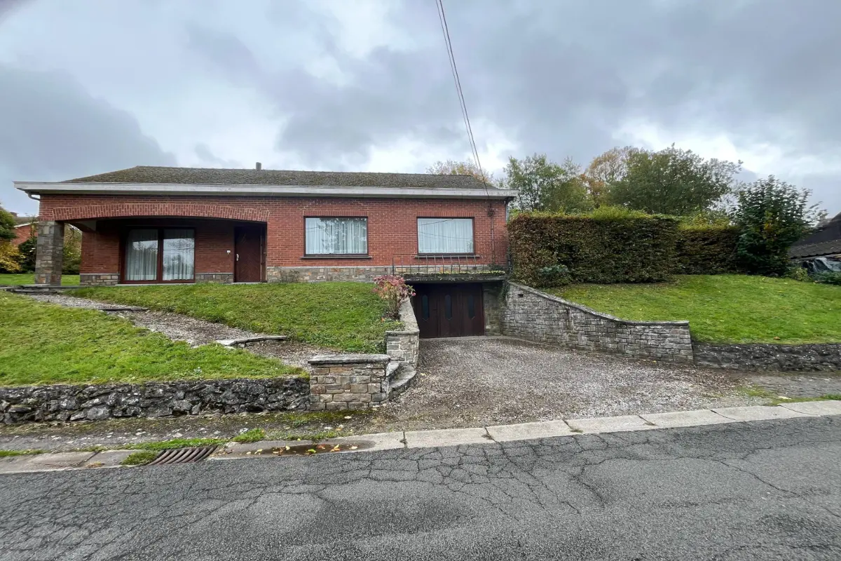 Villa à vendre à Mettet 5640 225000.00€ 3 chambres 116.00m² - annonce 609842
