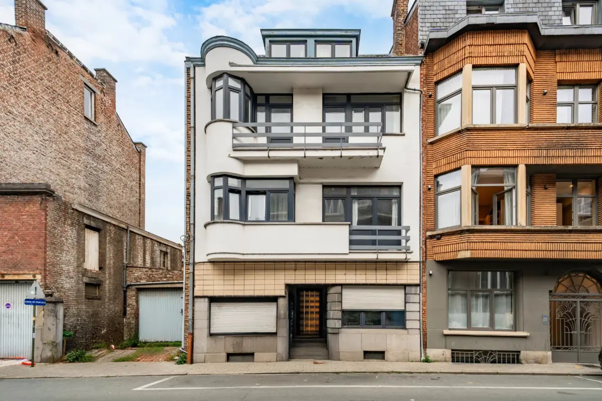 Immeuble de rapport - Immeuble à appartement à vendre à Namur 5000 649000.00€  chambres 287.00m² - annonce 609812