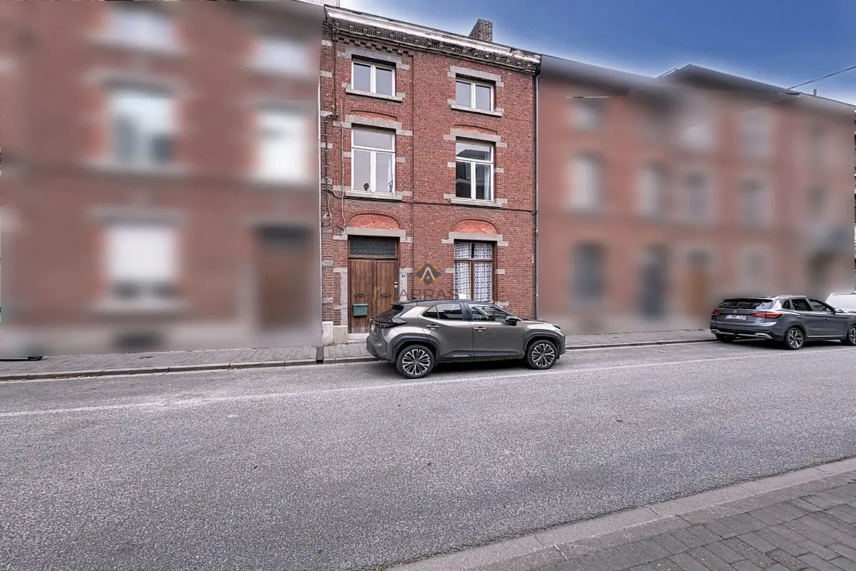 Maison à à Namur 5000 299000.00€ 6 chambres 223.00m² - annonce 610641