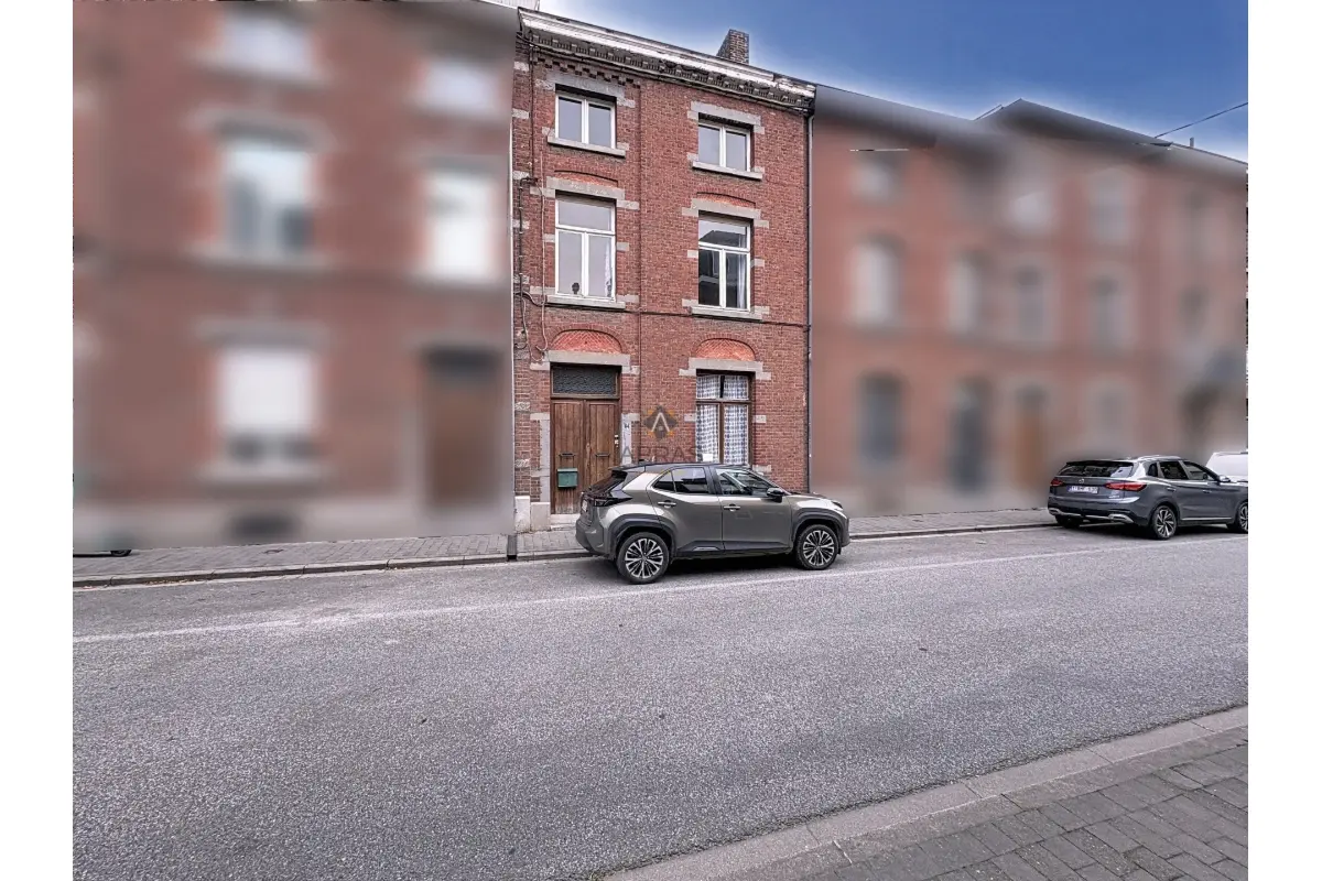 Maison à vendre à Namur 5000 299000.00€ 6 chambres 223.00m² - annonce 610641