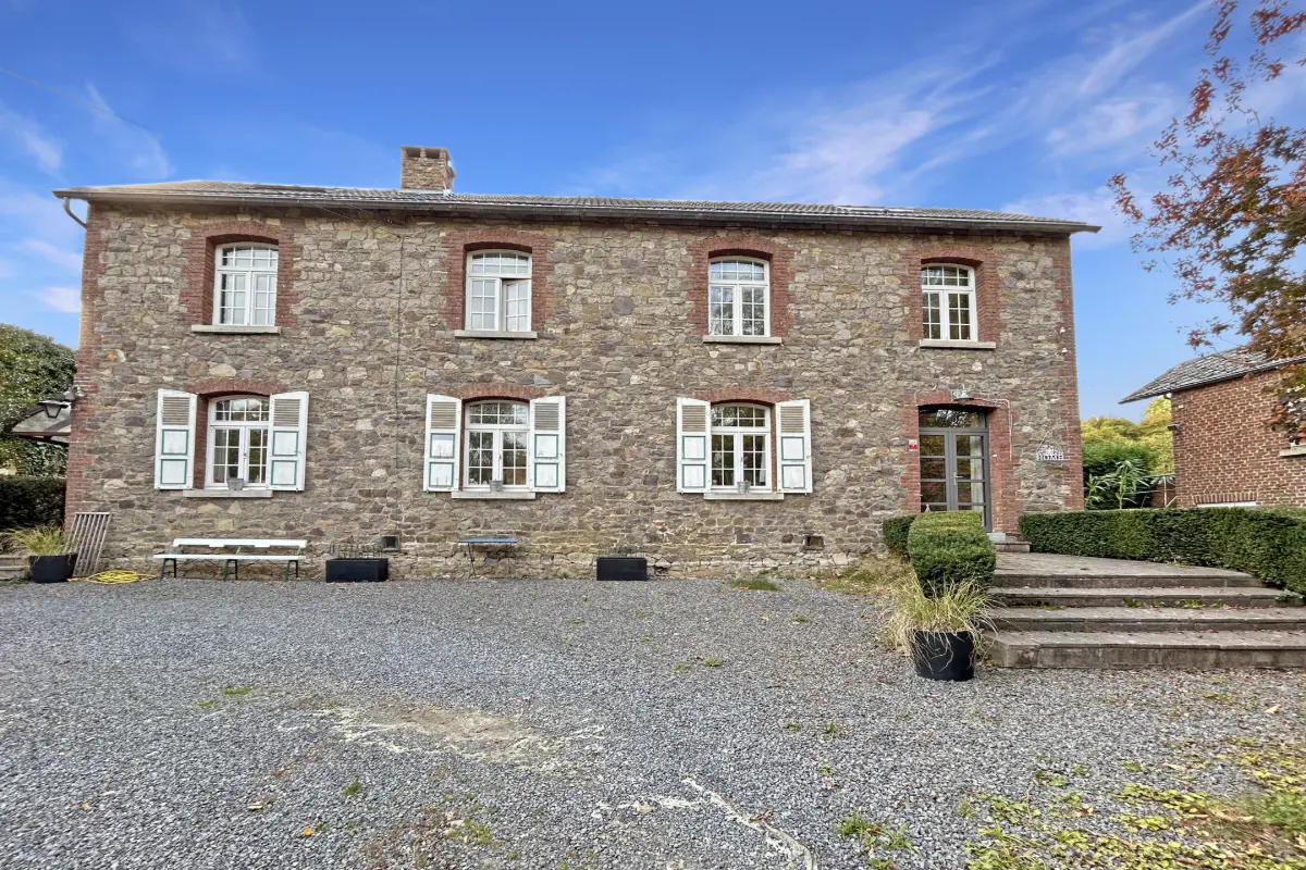 Maison à vendre à Wépion 5100 445000.00€ 4 chambres 260.00m² - annonce 610800