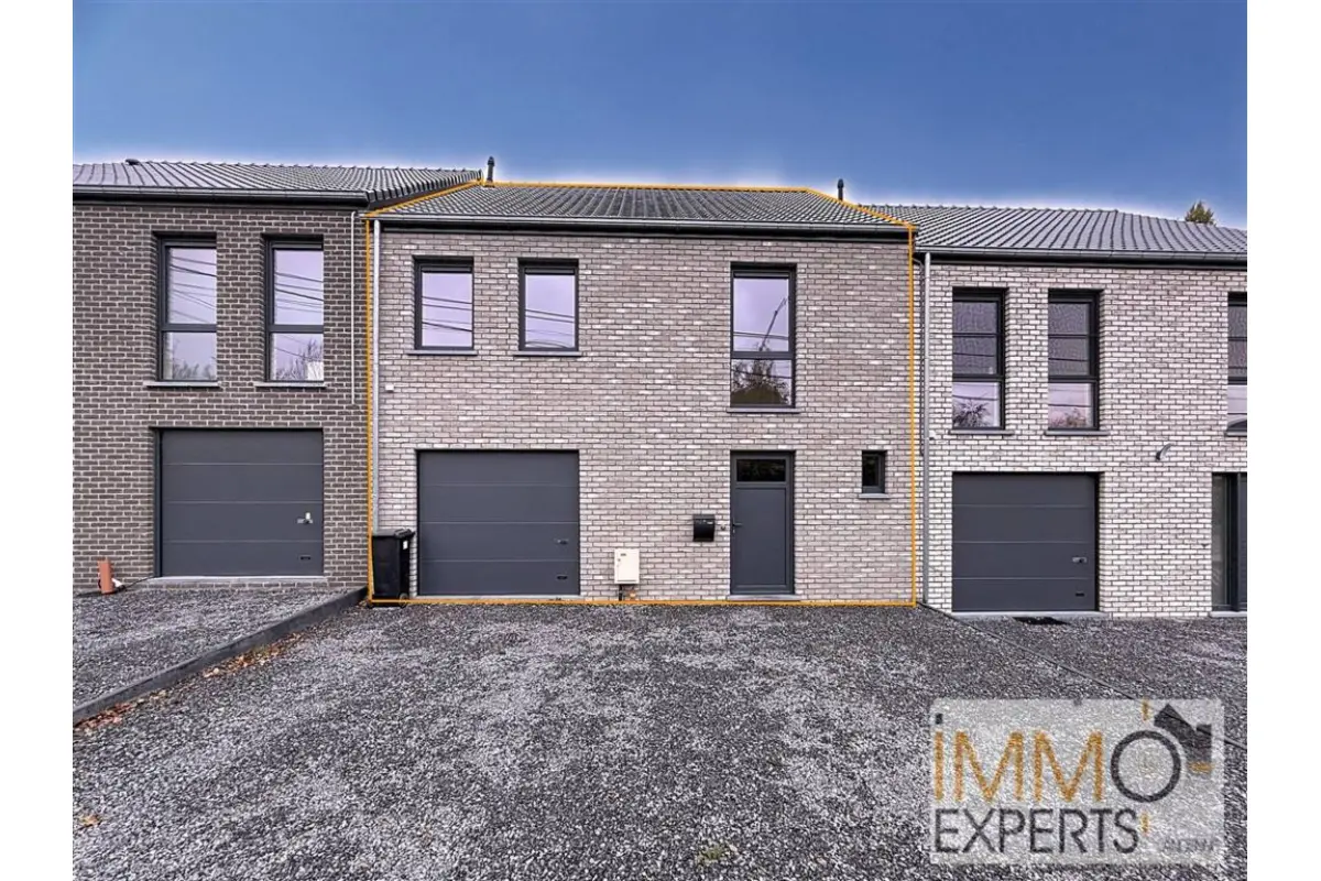 Maison à louer à Bonneville 5300 1300.00€ 4 chambres 110.00m² - annonce 610560